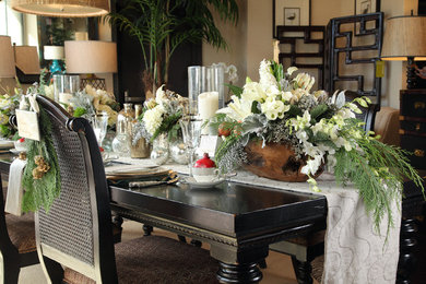 Example of a classic dining room design in Orange County