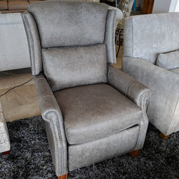 Furniture - Recliner Chairs