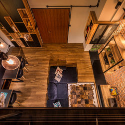 Inzz Studio Office - Products