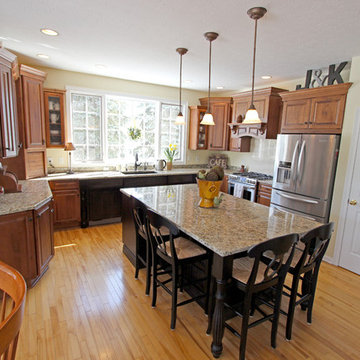 Maple Cabinets with Granite Countertops ~ Olmsted Falls, OH
