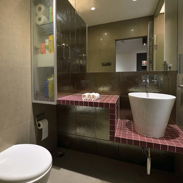 ACCENTUATED BATHROOMS