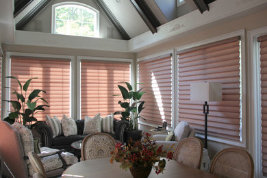 Hunter Douglas Vignettes®