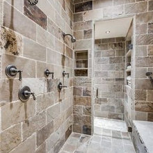 Edens Bluff bathroom