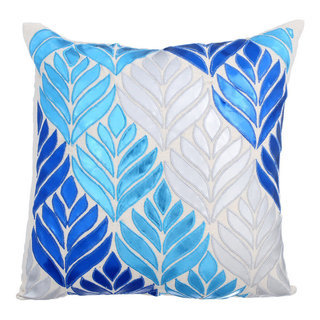 https://st.hzcdn.com/fimgs/38e1d1af091486f1_6077-w320-h320-b1-p10--contemporary-decorative-pillows.jpg