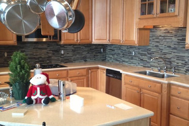 Inspiration for a timeless kitchen remodel in Denver
