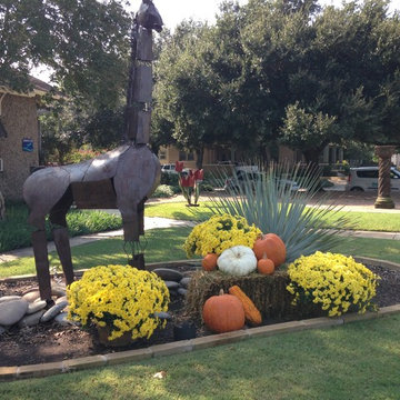 Size Matters in yard art