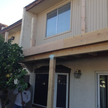 Mesa Balcony