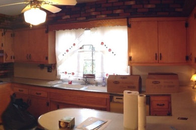 Elegant kitchen photo in New York