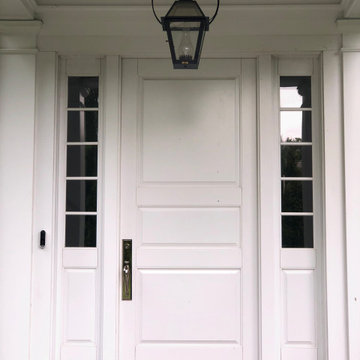 Ari's house.