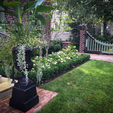 Williamsburg Colonial Garden Gate