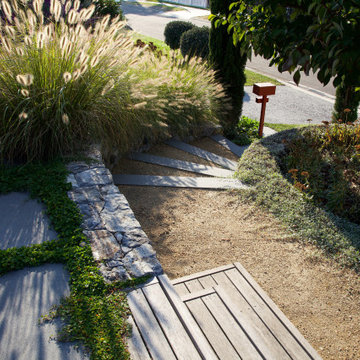 2022 Gold Award - Residential Design (Mid Scale) - Impressions Landscape Design