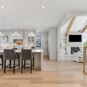 West Vancouver Complete Overhaul