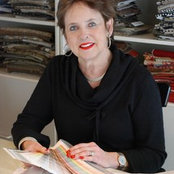Sandra Lindsay Design's photo