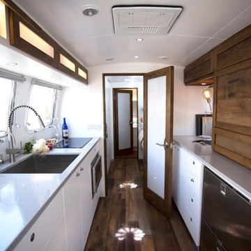 1973 AIRSTREAM SOVEREIGN – MICHELLE