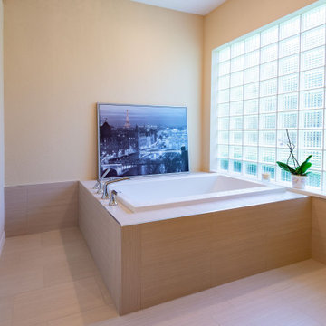 Spacious Bathroom Remodel in Bradenton