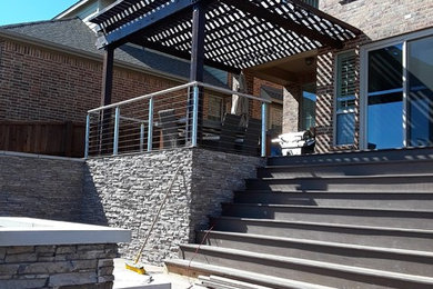 Exterior home photo in Dallas