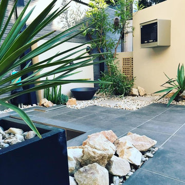 ー南米風ロックガーデンへのリフォームー