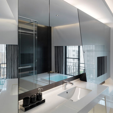 UltraMirror Glass