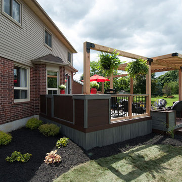 Lori & Tim's Deck