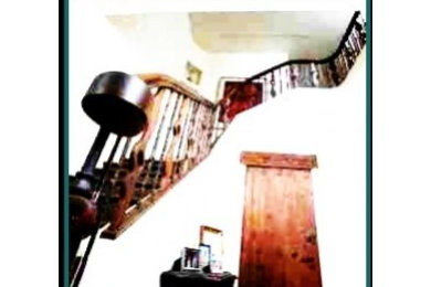 Staircase - modern staircase idea in Orange County