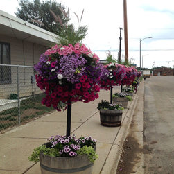 Basket Column for Large Pots - Products
