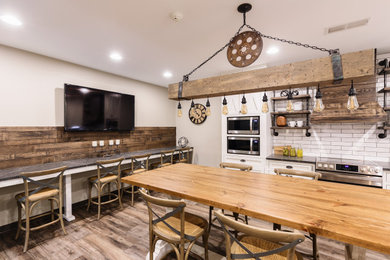 Kitchen - kitchen idea in Atlanta