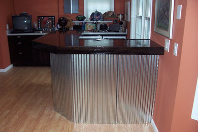 Home bar - traditional home bar idea in Other