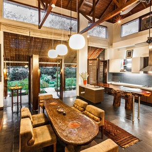 デリーのラスティックスタイルのLDKの画像 (白い壁)