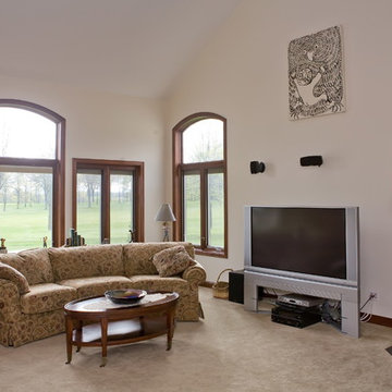 Ideal Executive Home in Golf Course Setting