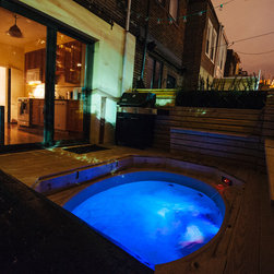 Urban Cedar Hot Tub - Lifestyle And Leisure