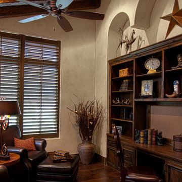 Hollows - Texas Tuscan