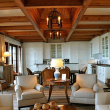 Paradise ranch livingroom/dining space