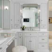 Lori Bathroom