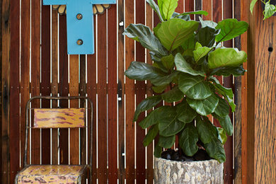 This is an example of a contemporary deck in Sydney.