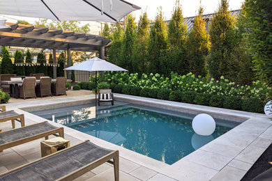 Example of an eclectic pool design in Columbus