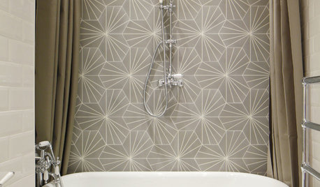 Duschdraperi eller badkarsskärm i badrummet?