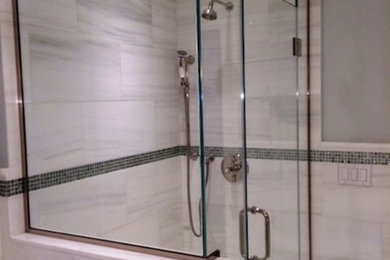 Mid-sized elegant 3/4 corner shower photo in New York
