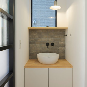 川口の ’Sunny alcove' house