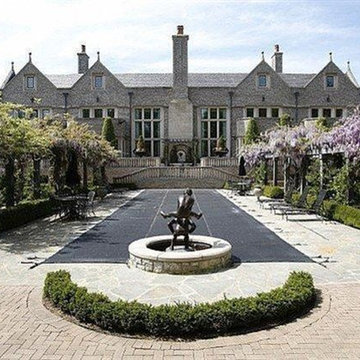 Delong Road Residence