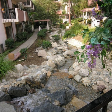 Disappearing Pondless Waterfalls