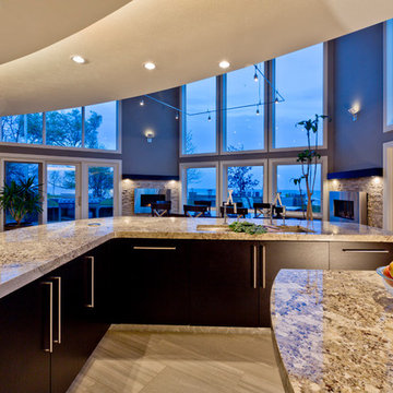 MODERN KITCHEN