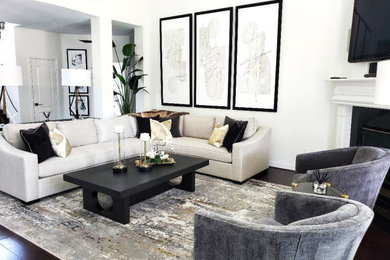 Living room - transitional living room idea in Houston