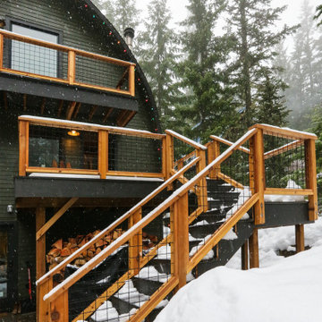 THE BOW ROOF CABIN