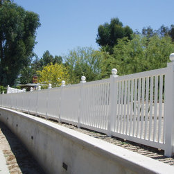 Enclosed Picket - Products