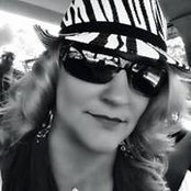 Kerri Ozborn's photo