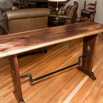 Royal Barry Wills Cape - Custom Table