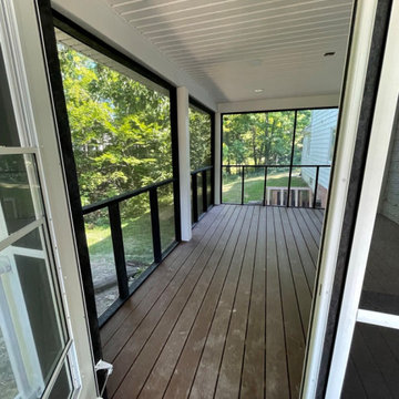 12x22 Screened in Trex Porch (Saddle)