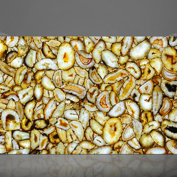 Agate Ambra with gold backlit