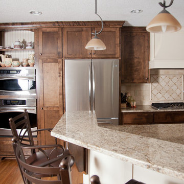 Kitchen and Mainfloor Renovation (Temple Way, Minnetonka, MN)