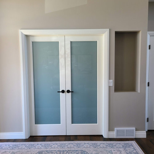 Need help with a tall entryway alcove